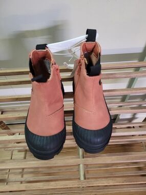 H&M Rust-colored Duck Boots with Black Rubber Toe